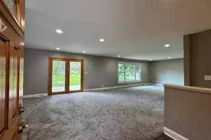 9616 Olcott Ave, Saint John, IN 46373 - Photo 4