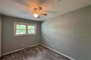 9616 Olcott Ave, Saint John, IN 46373 - Photo 16