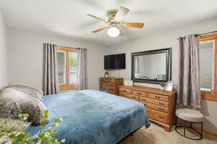9015 O Day Dr, Highland, IN 46322 - Photo 12