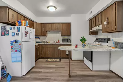 9201 Kennedy Avenue, Highland, IN 46322 - Photo 40