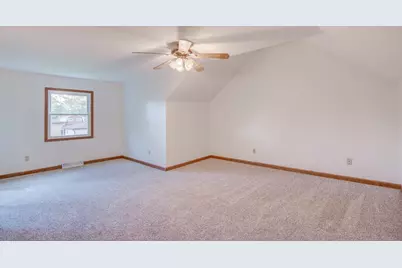 2611 Crowsnest Drive, Hobart, IN 46342 - Photo 24