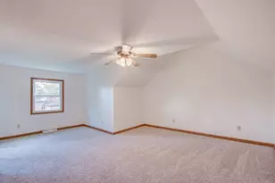 2611 Crows Nest Dr, Hobart, IN 46342 - Photo 24