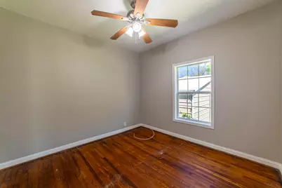 204 Edward Street, Michigan City, IN 46360 - Photo 18