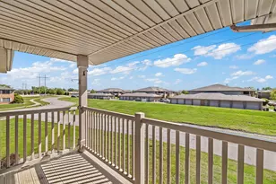 9831 Wildwood Circle, Munster, IN 46321 - Photo 18