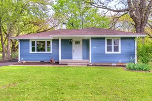 922 Hayes St, Crown Point, IN 46307 - Photo 1