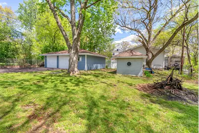 922 Hayes Street, Crown Point, IN 46307 - Photo 18