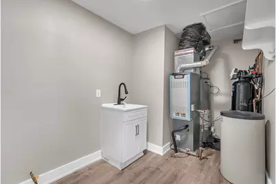 922 Hayes Street, Crown Point, IN 46307 - Photo 14