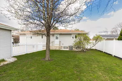 9448 Northcote Avenue, Munster, IN 46321 - Photo 28