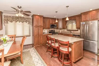 9448 Northcote Avenue, Munster, IN 46321 - Photo 10