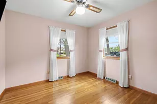 5711 Evergreen Ave, Portage, IN 46368 - Photo 14