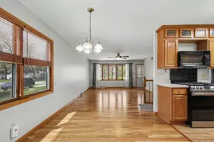 5711 Evergreen Ave, Portage, IN 46368 - Photo 12