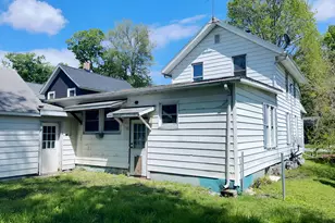 108 Union St, Union Mills, IN 46382 - Photo 4