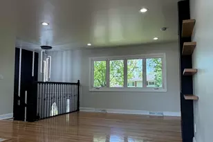 1312 Clinton St, Gary, IN 46406 - Photo 8