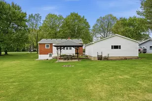 1831 N Lofgren Rd, Rolling Prairie, IN 46371 - Photo 28