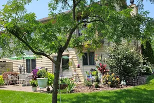 1489 Grand Isle Ct, Hobart, IN 46342 - Photo 8