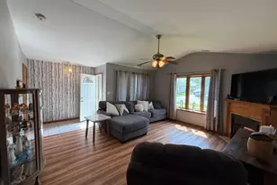 1610 Beech Dr, Crown Point, IN 46307 - Photo 26