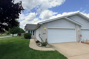 1610 Beech Dr, Crown Point, IN 46307 - Photo 1