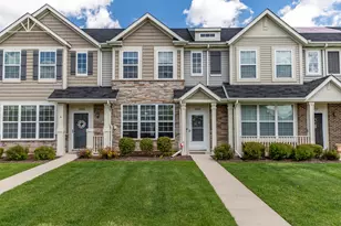 11527 Rhode Island St, Crown Point, IN 46307 - Photo 2