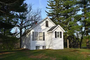 217 Park Ave, North Judson, IN 46366 - Photo 4