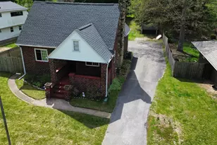 424 Yanke Rd, Trail Creek, IN 46360 - Photo 2