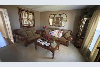 11633 Sinclair Drive, Indianapolis, IN 46235 - Photo 2