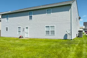 11633 Sinclair Dr, Indianapolis, IN 46235 - Photo 10