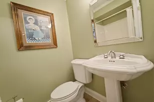 1029 Greenview Dr, Crown Point, IN 46307 - Photo 32