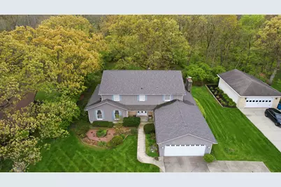 1029 Greenview Drive, Crown Point, IN 46307 - Photo 2