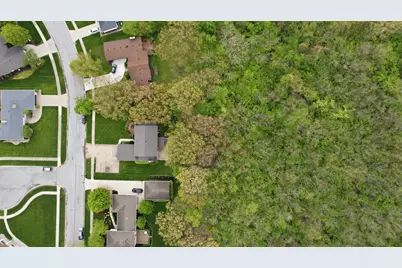 1029 Greenview Drive, Crown Point, IN 46307 - Photo 6