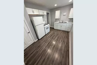 5052 Washington Street, Gary, IN 46408 - Photo 10