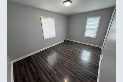 5052 Washington Street, Gary, IN 46408 - Photo 4
