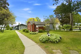 11382 E Samual Dr, Walkerton, IN 46574 - Photo 4