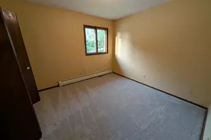 11 Stoner Dr, Valparaiso, IN 46385 - Photo 14