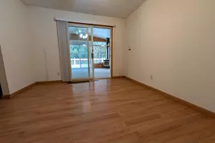 11 Stoner Dr, Valparaiso, IN 46385 - Photo 8