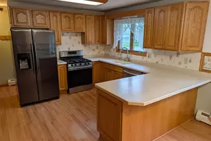 11 Stoner Dr, Valparaiso, IN 46385 - Photo 4