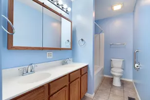 102 Riviera Dr, Michigan City, IN 46360 - Photo 16