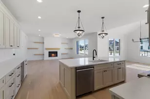 9575 Fescue Dr, Saint John, IN 46373 - Photo 10