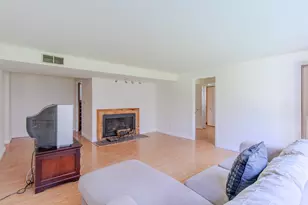 83 Brookview Ln, Valparaiso, IN 46385 - Photo 24