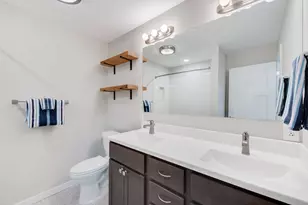 423 Oakland Dr, Michiana Shores, IN 46360 - Photo 24