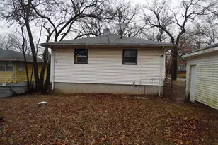 6657 Old Porter Rd, Portage, IN 46368 - Photo 2