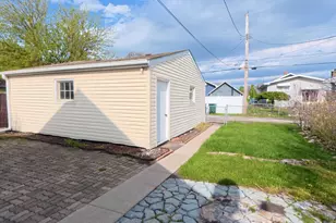 7421 Monroe Ave, Hammond, IN 46324 - Photo 32