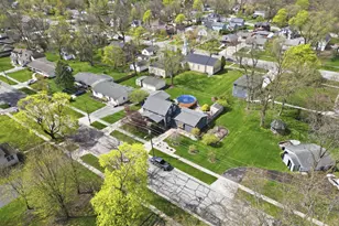 421 S East St, Crown Point, IN 46307 - Photo 28