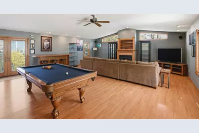 421 S East Street, Crown Point, IN 46307 - Photo 12