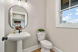 2230 Redwood Ln, Chesterton, IN 46304 - Photo 6