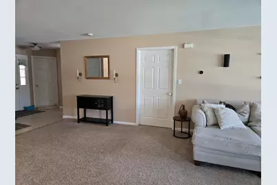 948 Veterans Lane, Crown Point, IN 46307 - Photo 4