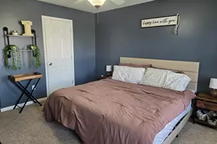 948 Veterans Ln, Crown Point, IN 46307 - Photo 12