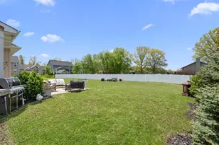 2015 Terreno Dr, Chesterton, IN 46304 - Photo 26