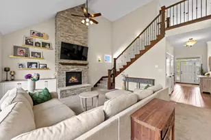2015 Terreno Dr, Chesterton, IN 46304 - Photo 8