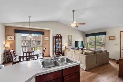 3615 Creekside Drive, Valparaiso, IN 46383 - Photo 6