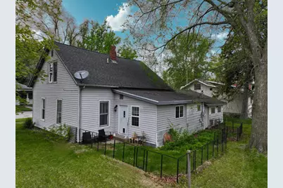 121 W Spring Street, Winamac, IN 46996 - Photo 2
